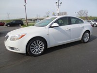 2011 Buick Regal MI  P5987